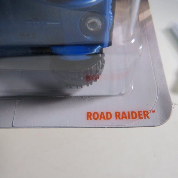 Matchbox Truck in original box new cond. package ROAD RAIDER - Picture 8 of 10